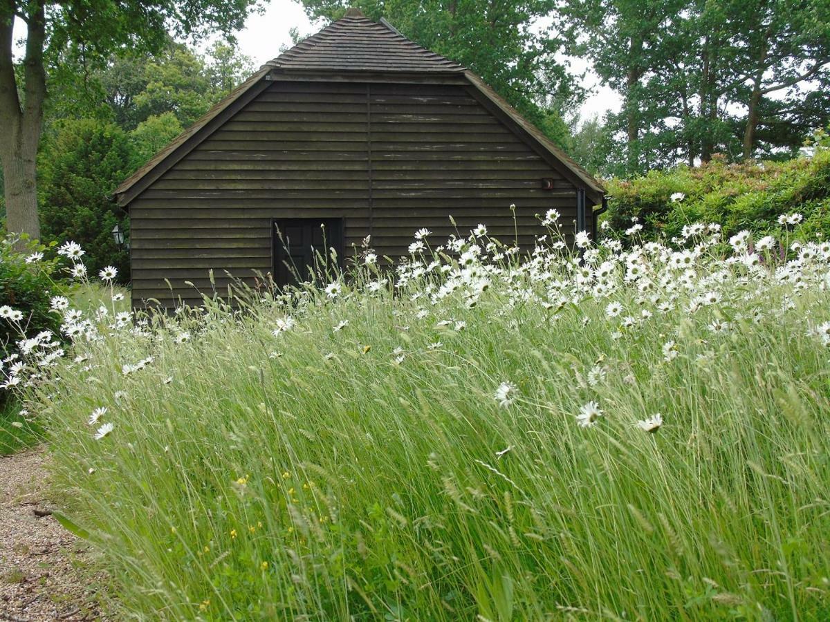 Bond'S Cottage Barn Royal Tunbridge Wells Kültér fotó